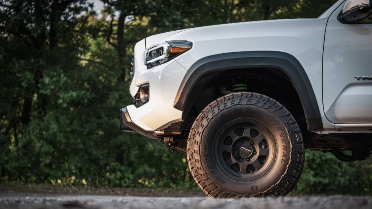 Top 3 Best All Terrain Tires for Daily Driving